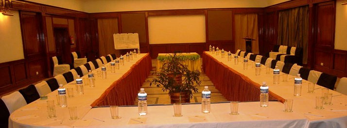 239/Country Inn & Suites - Katra 03.jpg